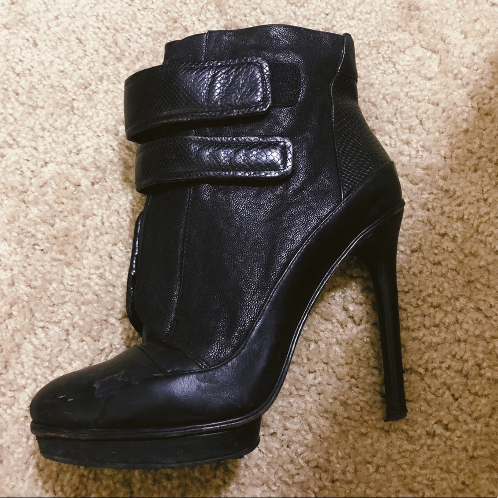 Black moto BCBG booties
